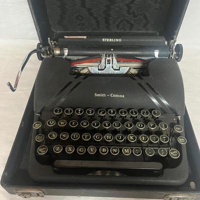 Smith Corona Sterling Portable Typewriter (W-MG)