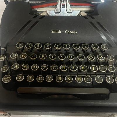 Smith Corona Sterling Portable Typewriter (W-MG)