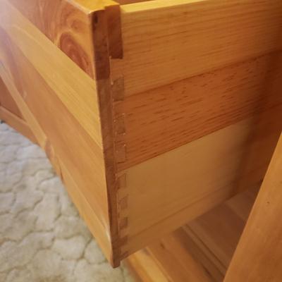 Ethan Allen Wardrobe (B1-KD)