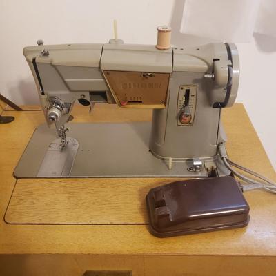 Singer Sewing Table (B1-KD)