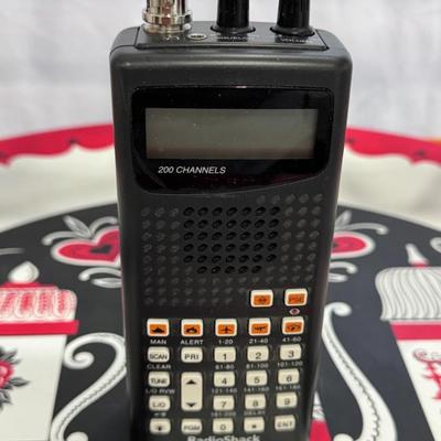 RS Pro 404 handheld Police, Fire, EMS, NOAA scanner
