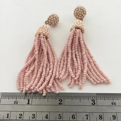 Light pink dangle beaded earrings