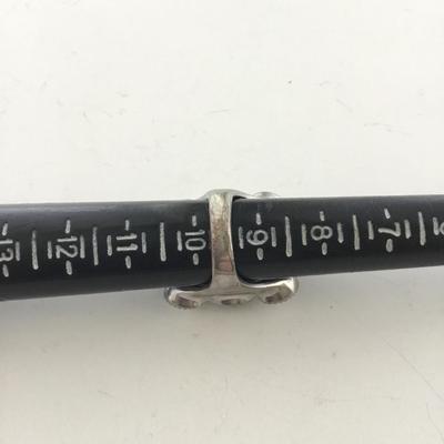 Silver tone fashion ring