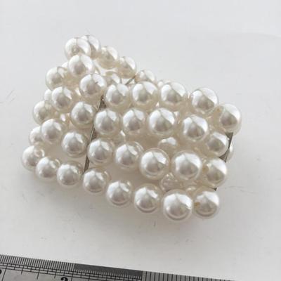 White beaded multilayer fashion bracelet