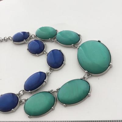 Dark blue light blue fashion necklace