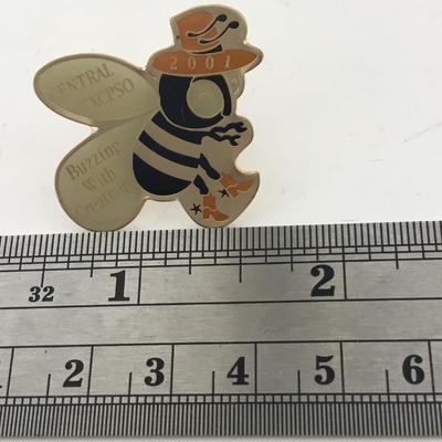 Buzzin with creativity push pin