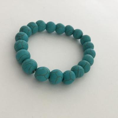 Blue howlite type beaded stretchy bracelet
