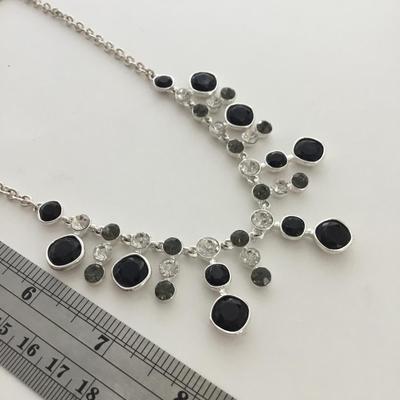 Silver tone black fashion necklace
