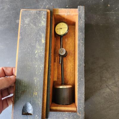 Federal V81 .001" indicator
