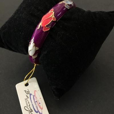 Beautiful Hawaiian sea turtle enamel bangle bracelet