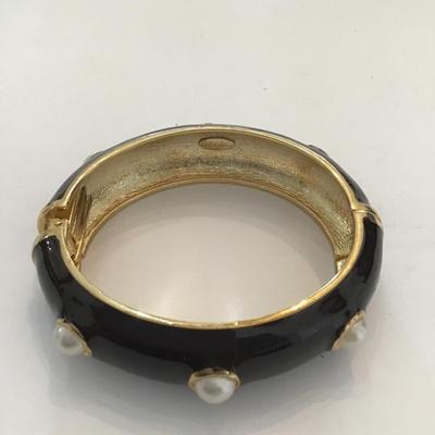 Very nice cookie lee bracelet hinged