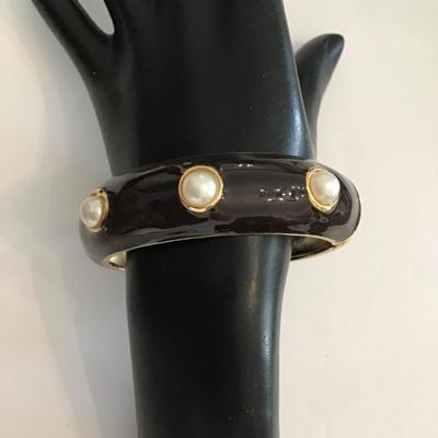 Very nice cookie lee bracelet hinged
