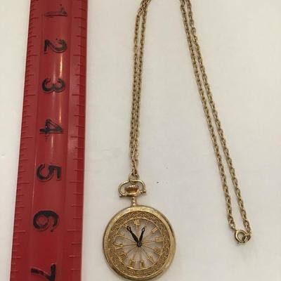 Very nice Sarah Coventry, vintage pocket, watch, pendant and chain