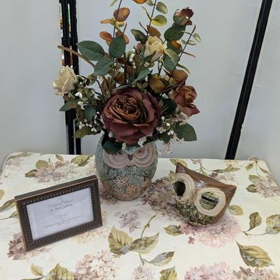 Sale Photo Thumbnail #105: Owl ceramic vase and owl figure decor and picture frame.