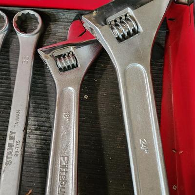 Large lot of Oversize Adjustable Wrenches 18" 24" Pittsburgh Stanley Crescent 15", Jensen , Master Mechanic,