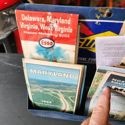 Sunoco Gas Station Map Holder with maps