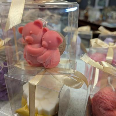 Sale Photo Thumbnail #118: New candle.