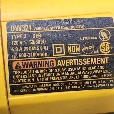 DeWalt DW321 Heavy-Duty 6.5 Amp Variable Speed Corded Jig Saw W Case Tested