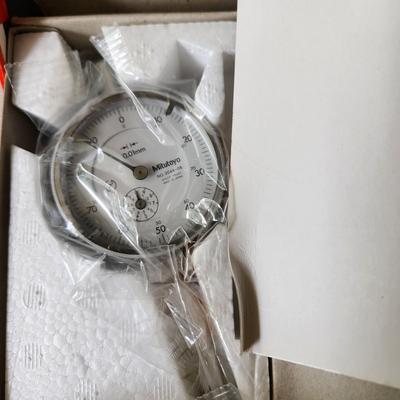 2 Mitutoyo 2046-08 1 Vernier Caliper