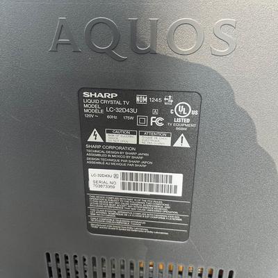 Sharp TV Aquos model LC32D43U