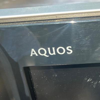 Sharp TV Aquos model LC32D43U