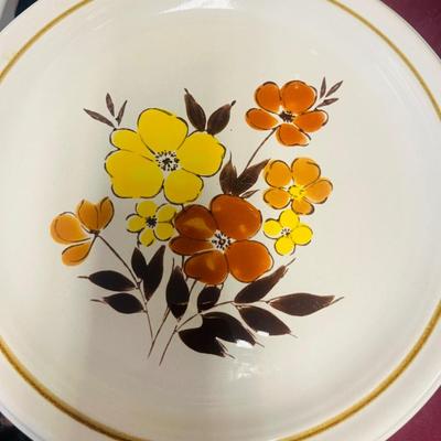 Dinnerware/ China. Mixed Lot