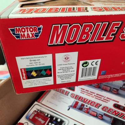 4 Snap-on Mobile Service Center