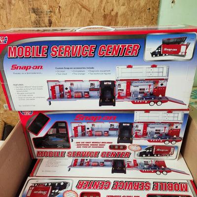 4 Snap-on Mobile Service Center