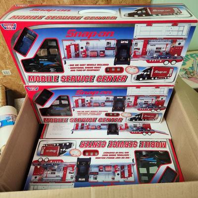4 Snap-on Mobile Service Center