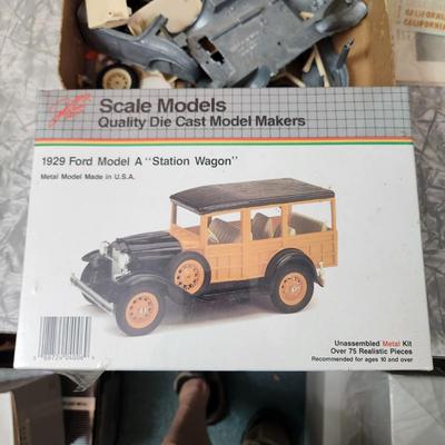 Cast Metal Model Cars Hubley Model A (open box) 1929 Model A Station Wagon (sealed)