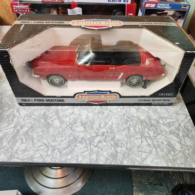 American Muscle 1964 1/2 Ford Mustang Ertl 1/12 Die Cast