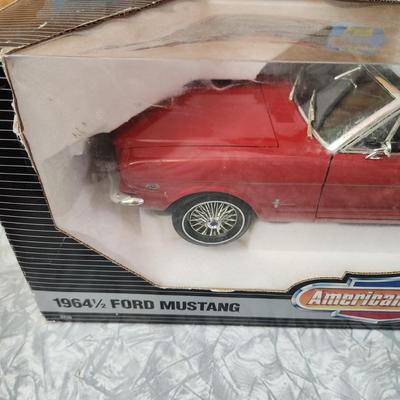 American Muscle 1964 1/2 Ford Mustang Ertl 1/12 Die Cast