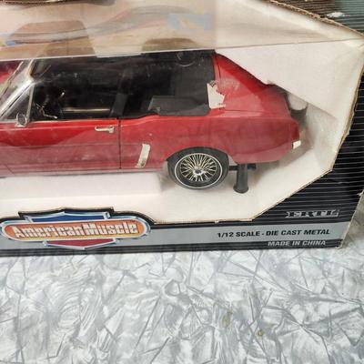 American Muscle 1964 1/2 Ford Mustang Ertl 1/12 Die Cast
