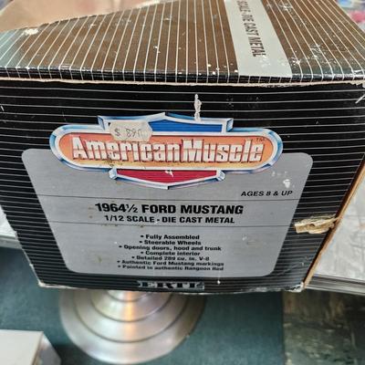 American Muscle 1964 1/2 Ford Mustang Ertl 1/12 Die Cast