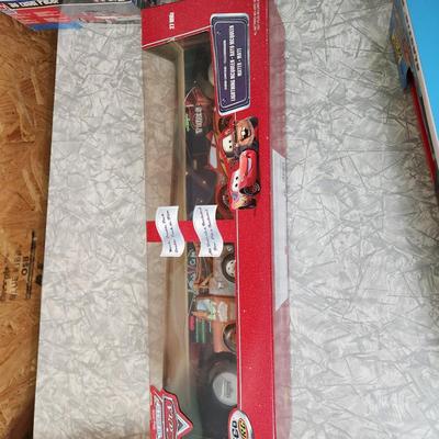 Hot Wheels Blasting Rig , Pixar The World of Cars Tyco RC