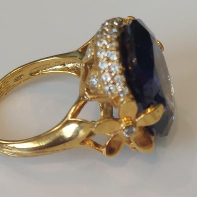 GIA CERTIFIED LAB GROWN SAPPHIRE RING