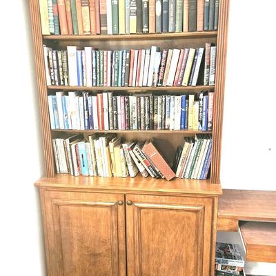 3 Piece Bookshelf {BOOKS NOT INCLUDED IN THIS LOT}
