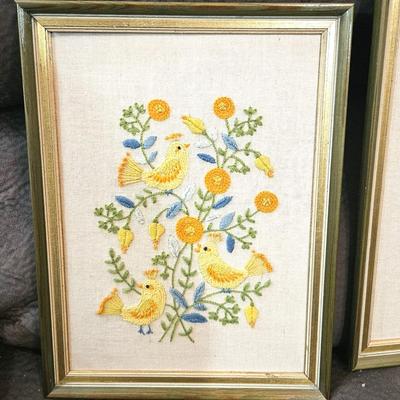 2 Piece Vintage Wall Art