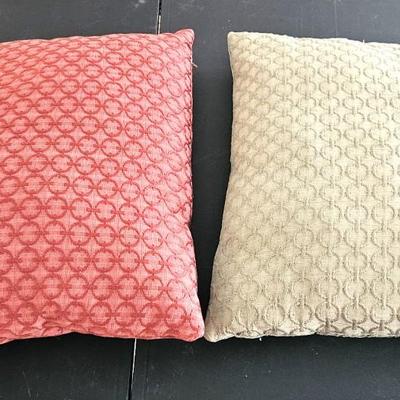 Red/Green Pillow Lot