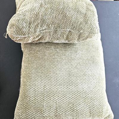 Green/Gold Pillow Lot