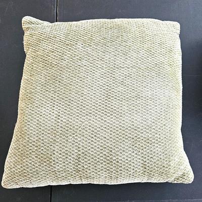 Green/Gold Pillow Lot