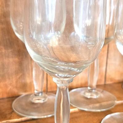 6 Wine Glasses
