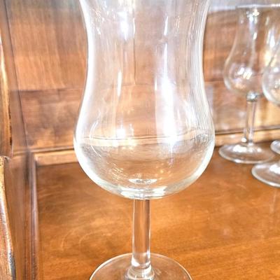 10 Wine Glasses