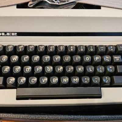 2001 Vintage Satellite Typewriter