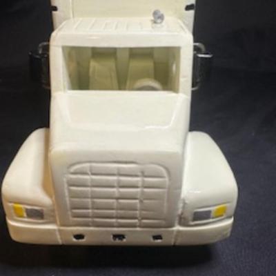 HANDCRAFTED WOODEN BOX TRUCK
