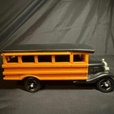 HANDCRAFTED WOODEN SCHOOL BUS