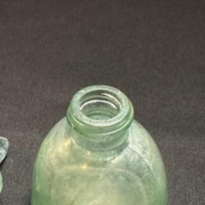 ANTIQUE BOTTLES