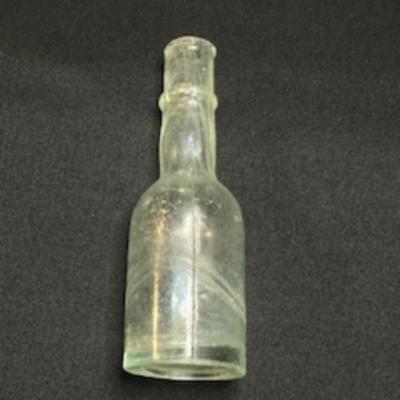ANTIQUE BOTTLES