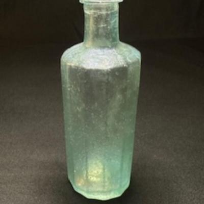 ANTIQUE BOTTLES