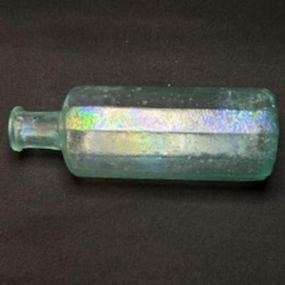 ANTIQUE BOTTLES